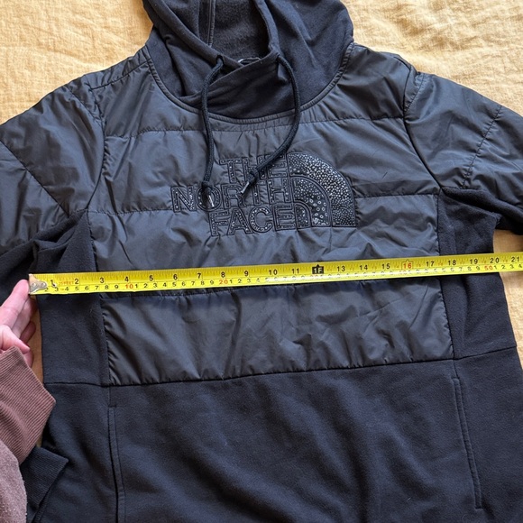 The North Face quilted sweatshirt - Picture 7 of 17